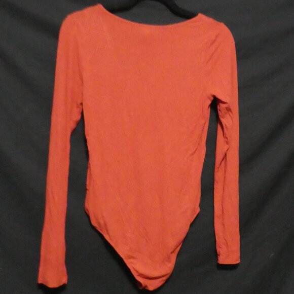 U2B - URBAN BASICS | large | Ribbed Long Sleeve Orange Bodysuit | NWT - Picture 2 of 15